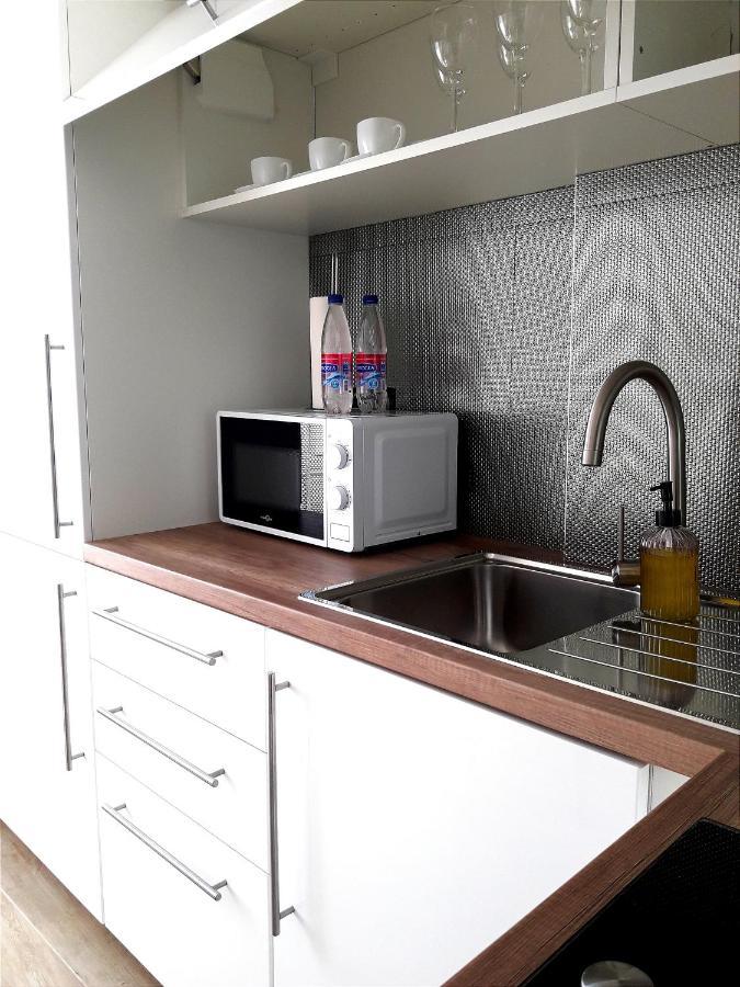 Light Apartment Center City คีชีเนา ภายนอก รูปภาพ